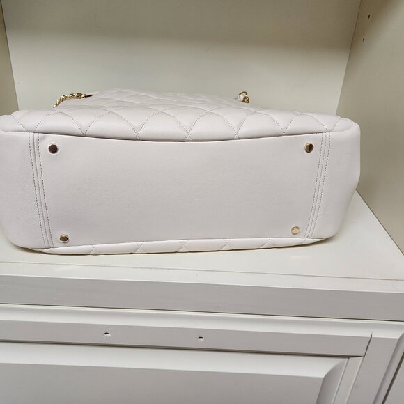 NWOT Kate Spade Quilted Carey in Meringue with matching keychain wallet - Picture 5 of 12